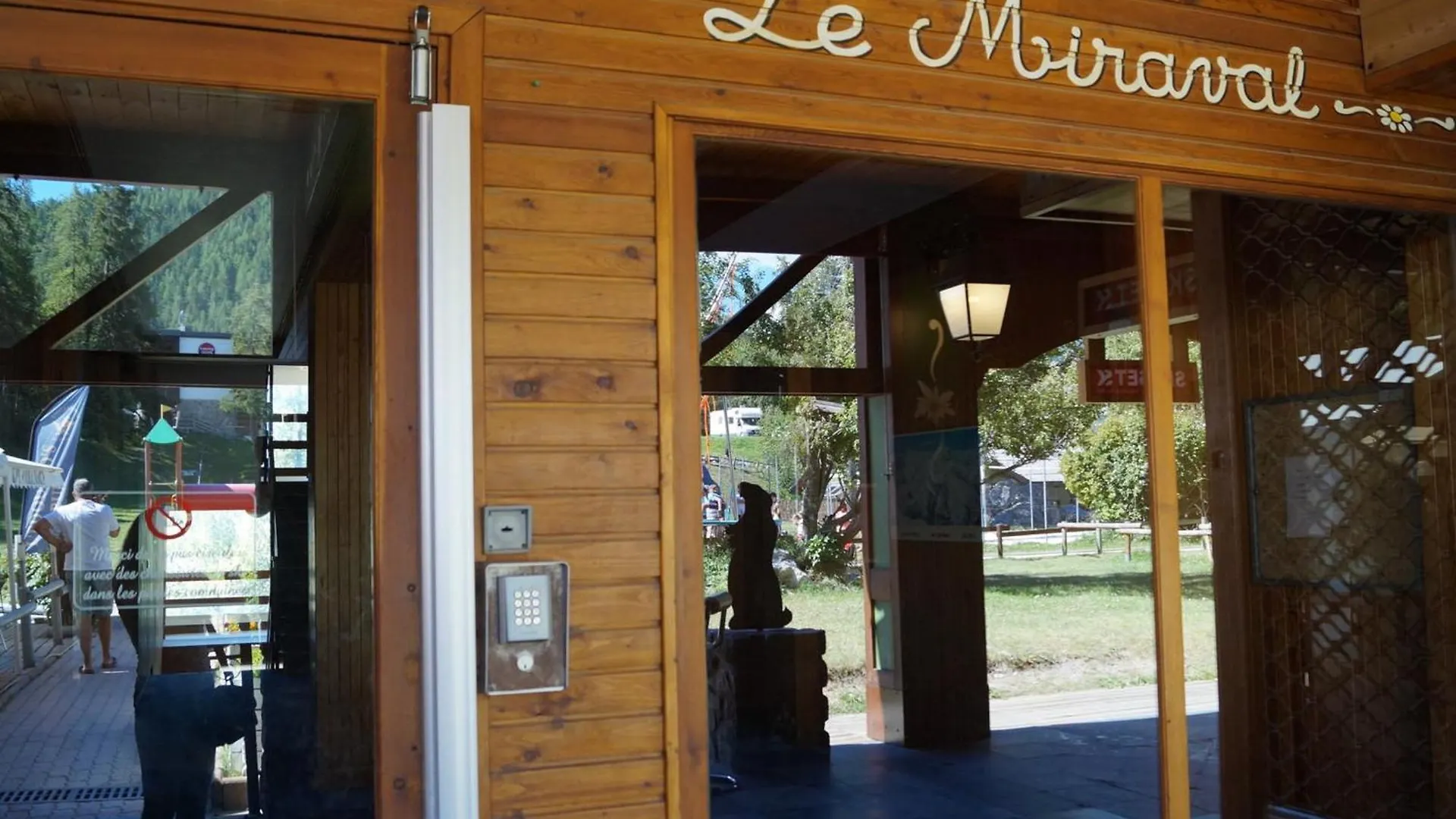 Grand T4 Renove, 90M², Pra Loup 1600, 8 Pers, Pres Des Pistes, Balcon Et Box A Skis - Fr-1-165A-76 Apartment Uvernet-Fours 0*,  France